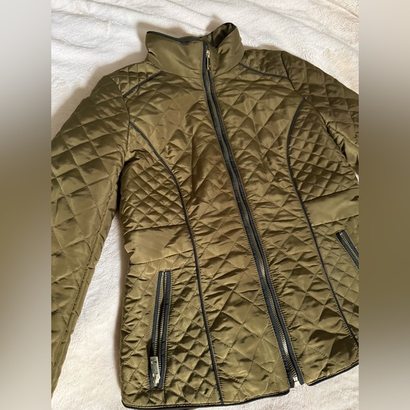 Olive Quilted Women's Jacket size 8 - Picture 11 of 12